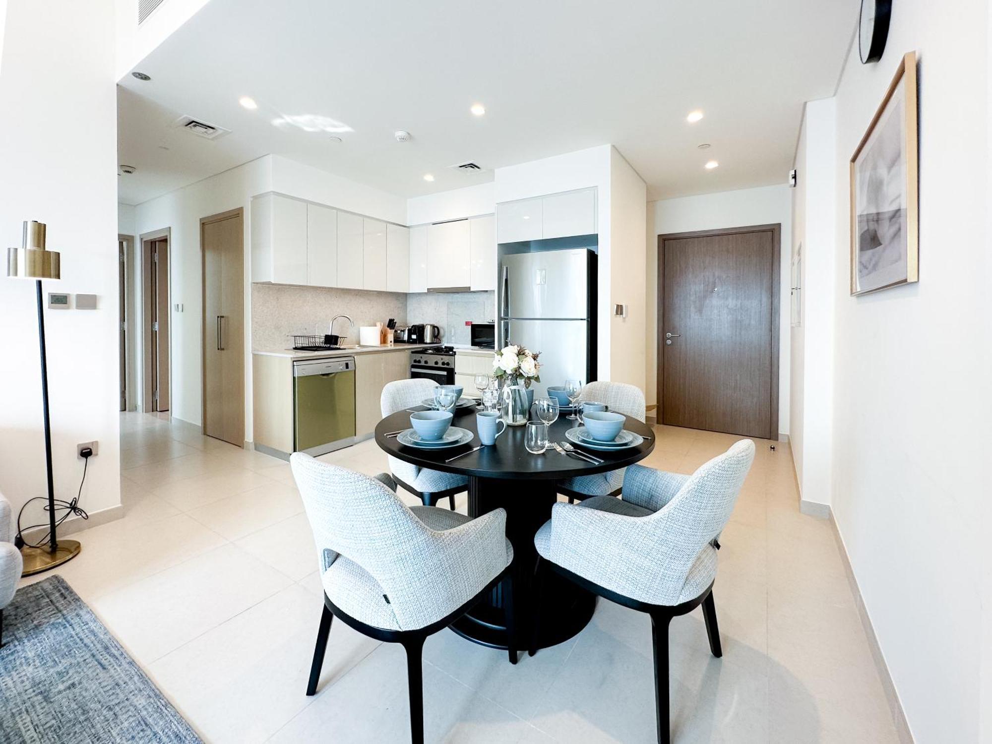 Breathtaking Burj View, Sky High Luxury 2br By 2nd