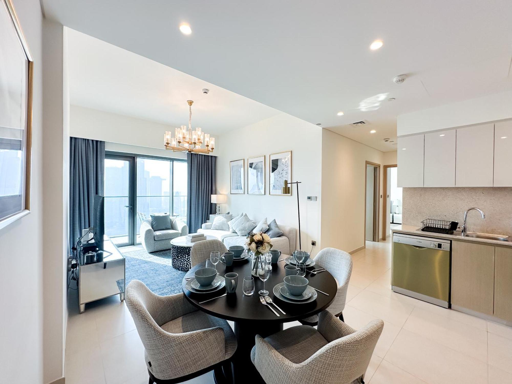 Apartment Breathtaking Burj View, Sky High Luxury 2br By 2nd *