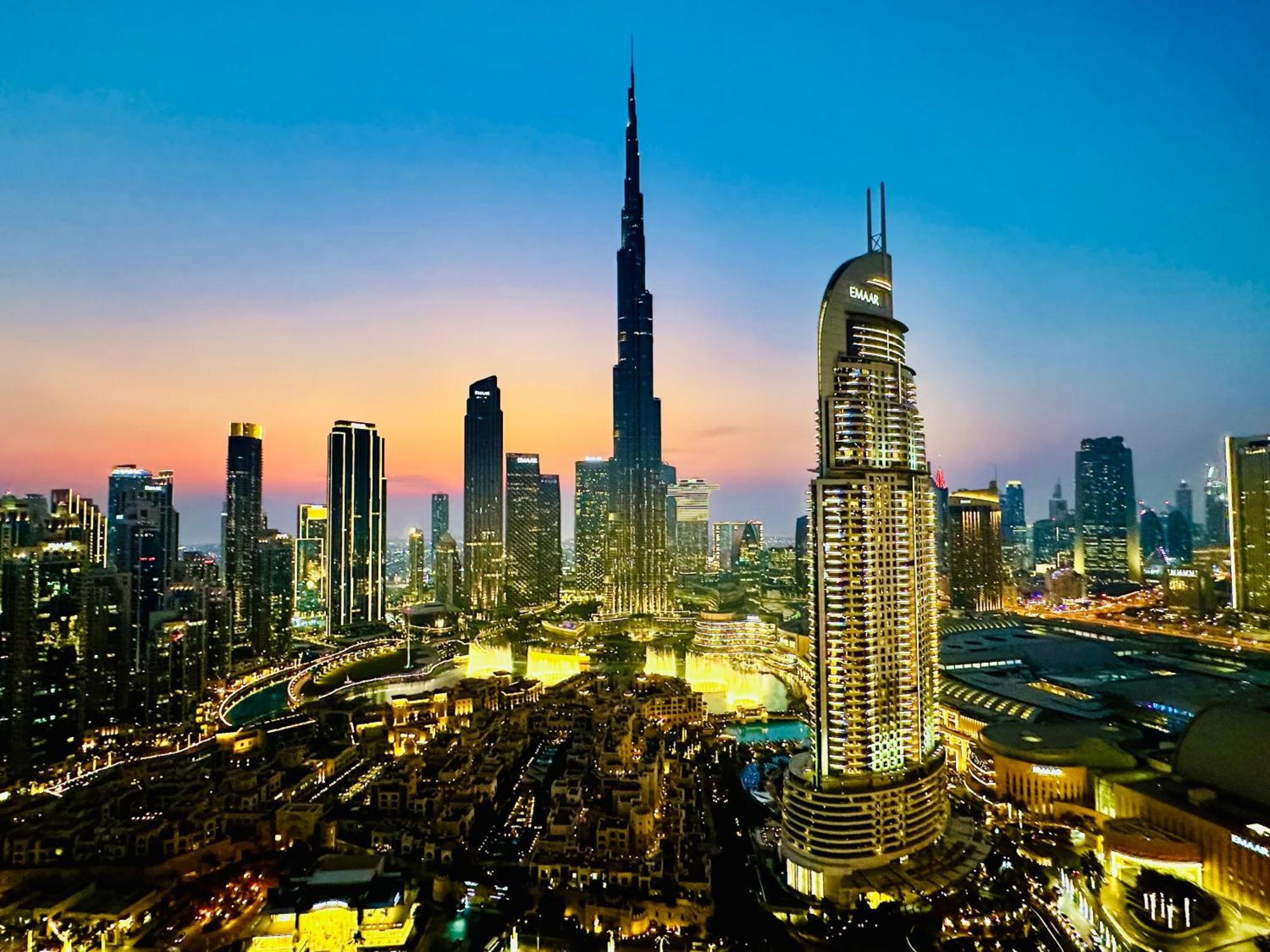 Breathtaking Burj View, Sky High Luxury 2br By 2nd * Dubai