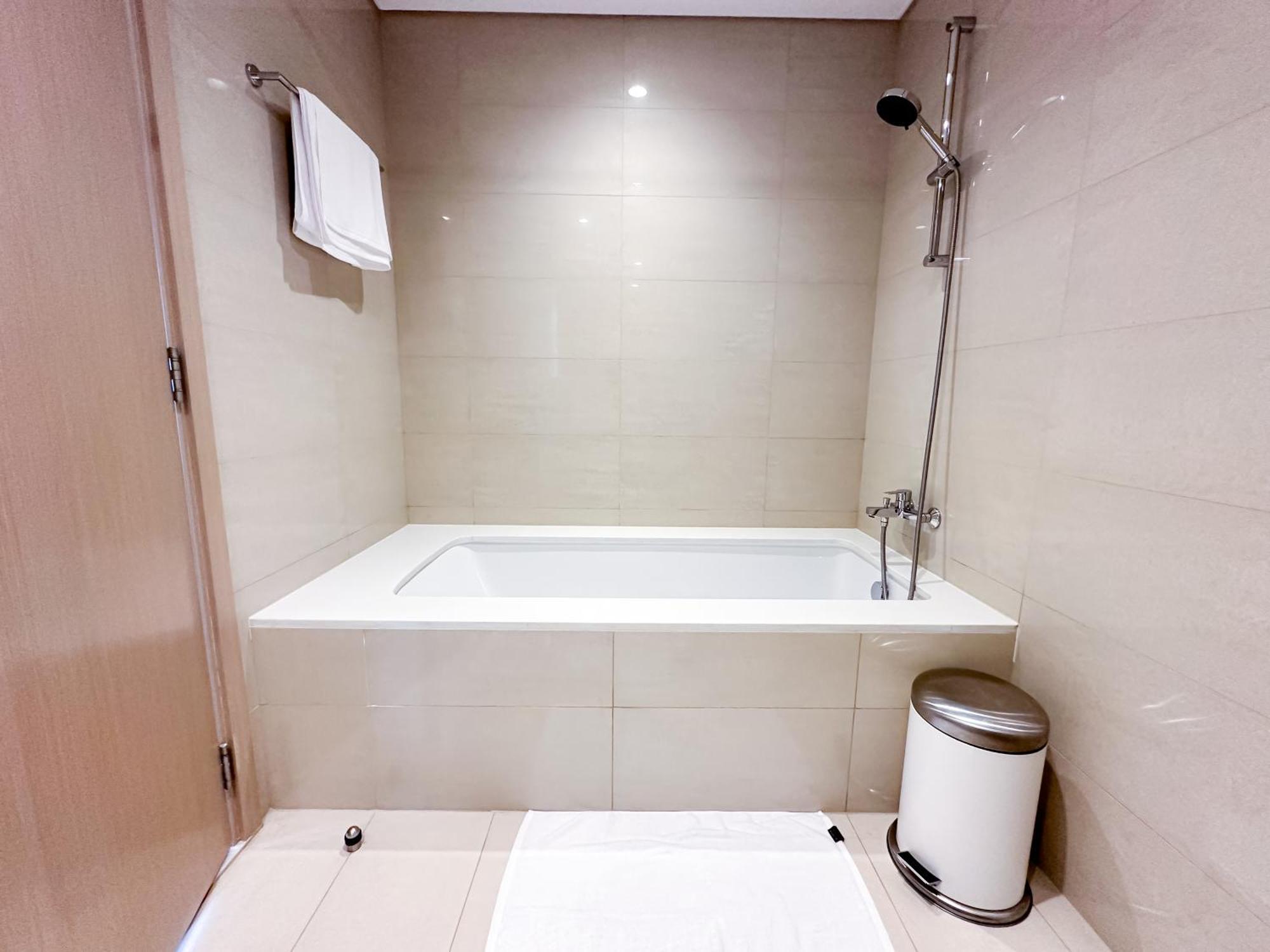 Breathtaking Burj View, Sky High Luxury 2br By 2nd Apartment Dubai