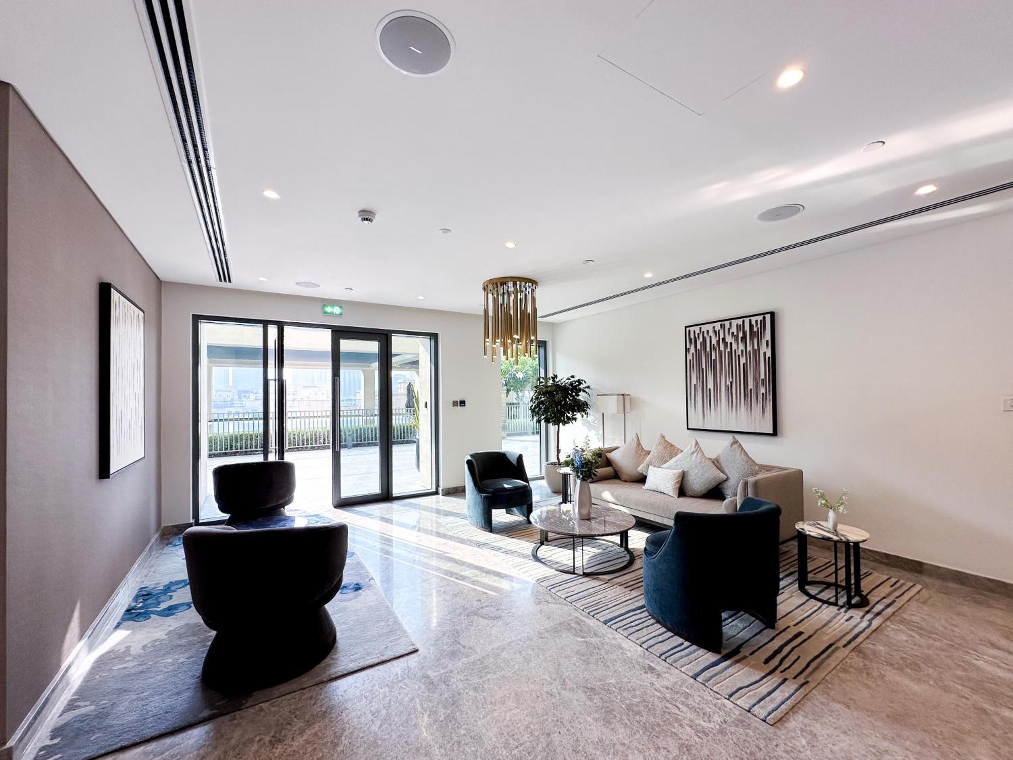 Breathtaking Burj View, Sky High Luxury 2br By 2nd Dubai